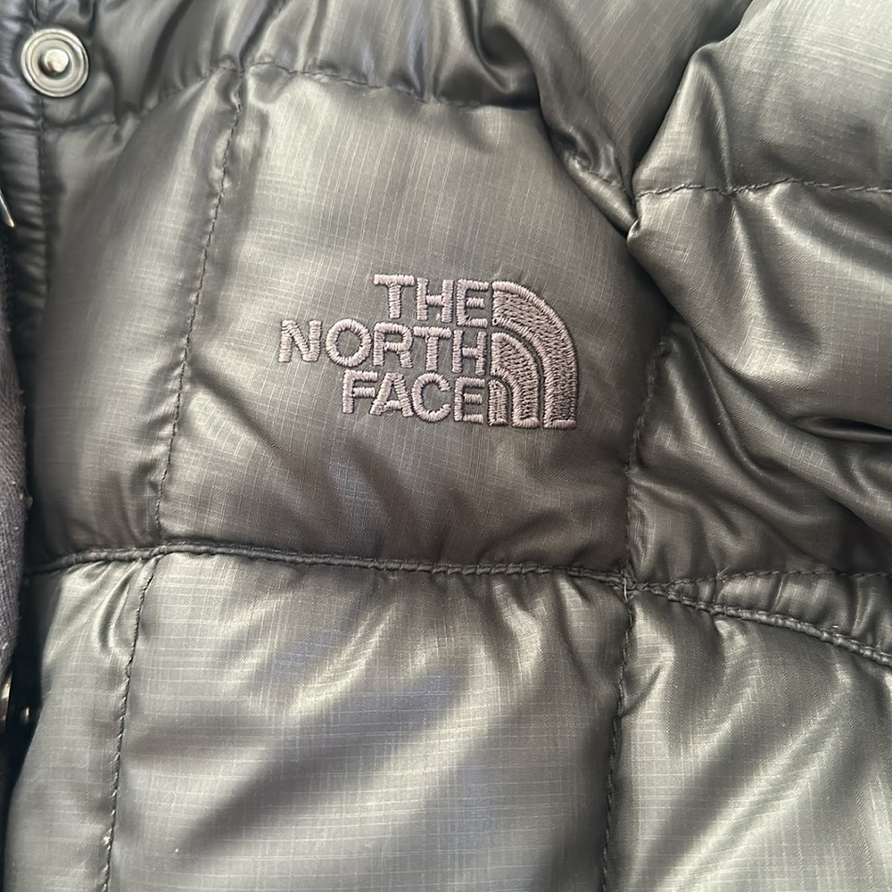 Northface puffer 600 - Picture 2 of 7